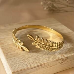 Laila Leaf Bangle